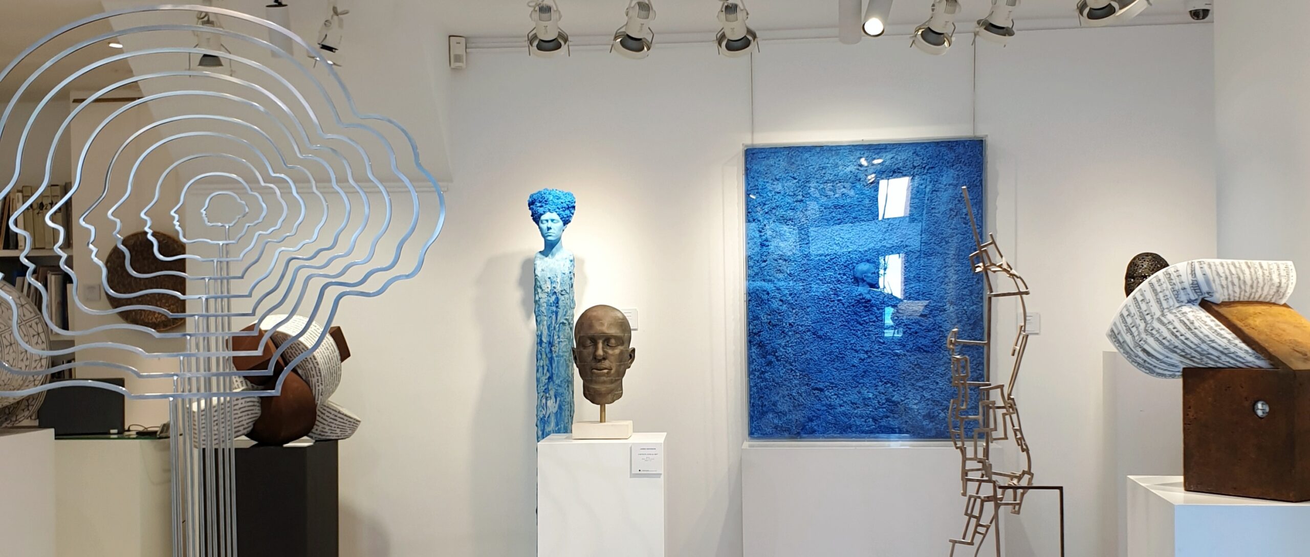 Venta de esculturas en el Maresme